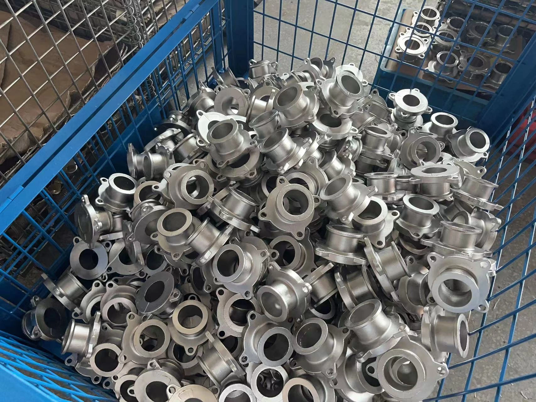 Large quantities of ball valve blanks arrive for the production of three-piece ball valves